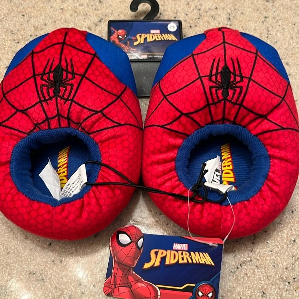 Marvel brand size S (7-8) Spider-Man slippers- NWT